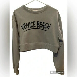 NWOT Active USA Venice Beach Crop Sweatshirt, Olive green - Size Small